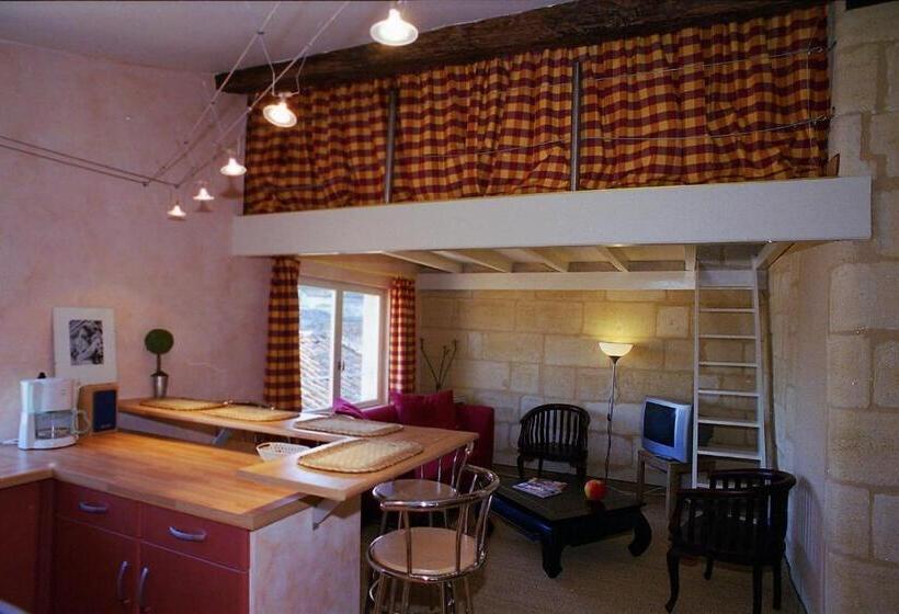 סוויטה, Les Logis Du Roy
