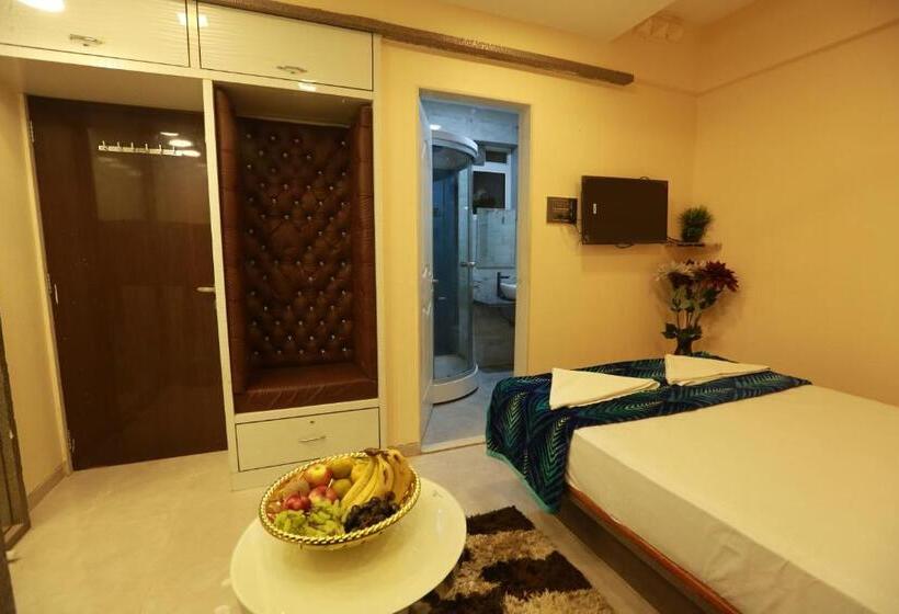 Superior Oda, Villa Residency