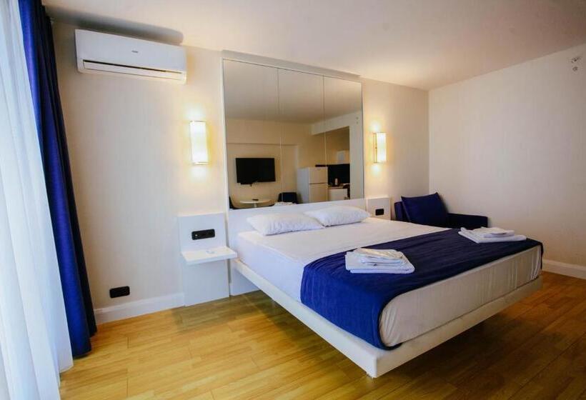 استودیوی استاندارد با چشمانداز دریا, High Class Aparthotel In Orbi City Batumi