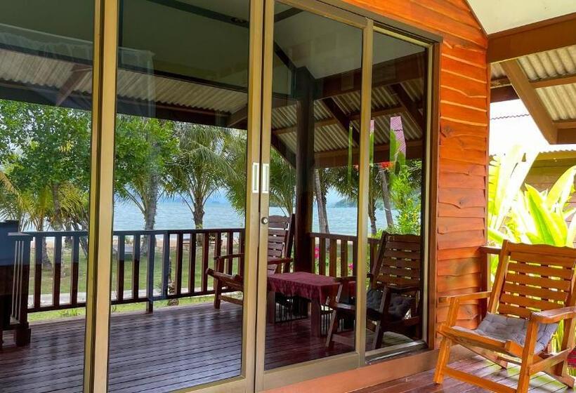 Бунгало Стандарт, Koh Yao Seaview Bungalow
