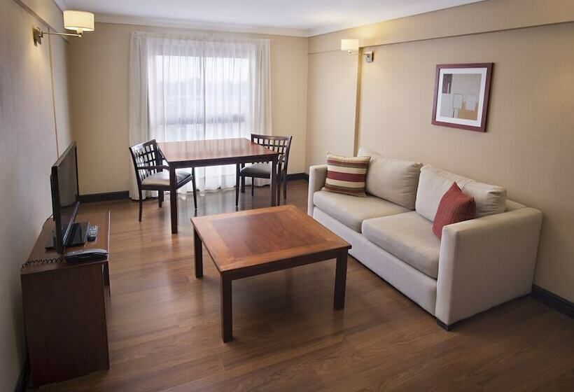 سوییت, Premium Tower Suites San Luis