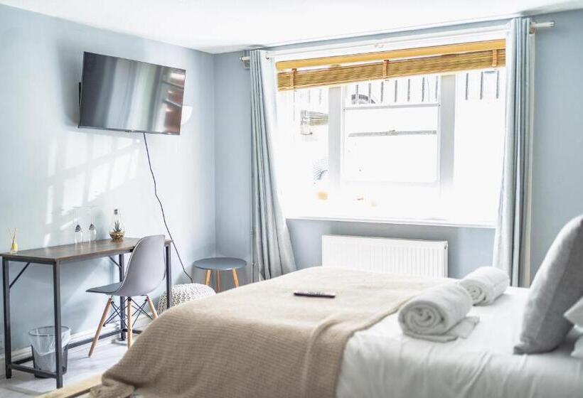 Номер Deluxe Кровать Кинг, Saltwater Guest House