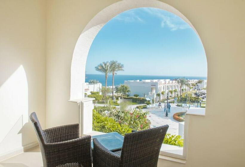 سوییت خانوادگی, Sunrise Montemare Resort Grand Select