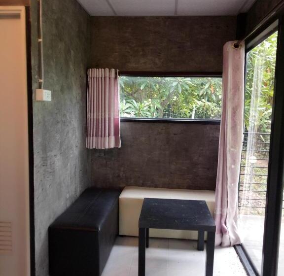 Estudio Estándar con Balcón, ภูน้ำทิพย์ รีสอร์ท