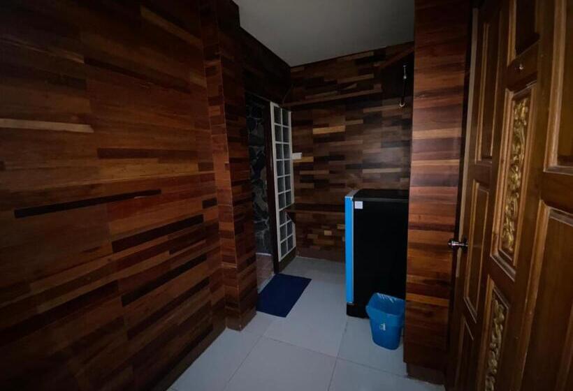 Номер Стандарт, โรงแรมภูน้ำฟ้า   Phunumfha Hotel ชุมแพ
