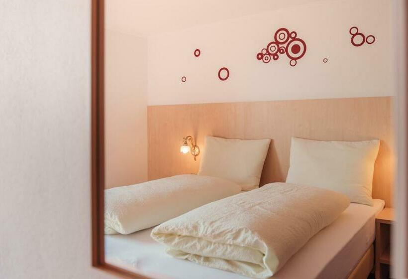 Номер Стандарт, Pension Wiesenrain