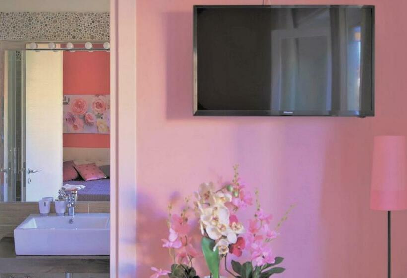 اتاق سوپریور با چشم‌انداز شهر, B&b Rosa