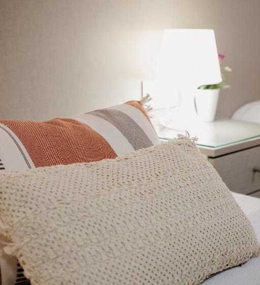 Habitación Cuádruple Estándar, Pensión Mastil 16
