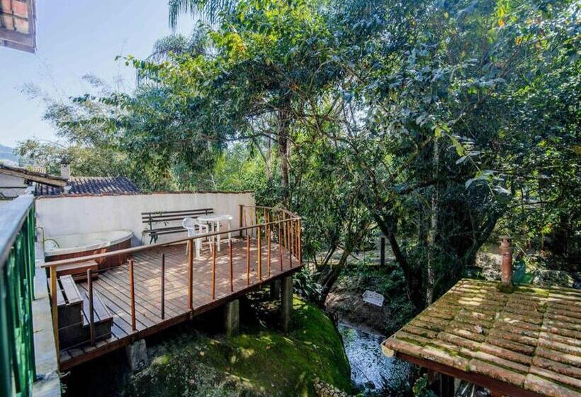 سوییت خانوادگی, Ilha House Suítes
