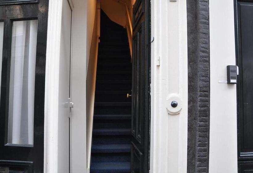 اتاق لوکس, Artist House Amsterdam