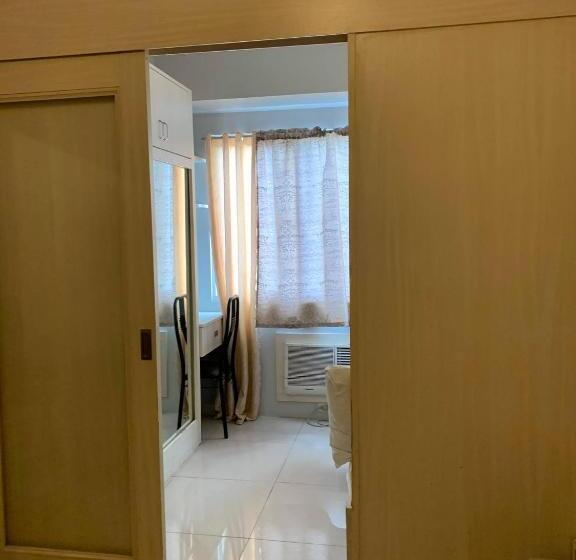 2 Bedroom Apartment, Wind And Sea At Sea Residences