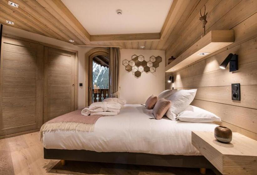 Апартаменты 1 Спальня с Балконом, Manali Lodge By Alpine Resorts