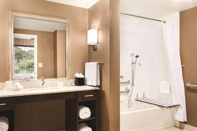 Люкс, Homewood Suites Atlanta Airport North