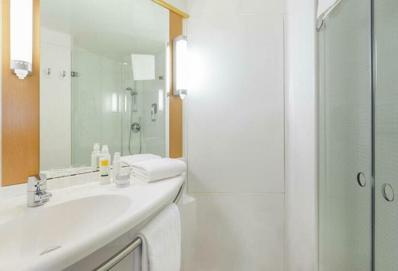 Номер Стандарт, Ibis Sofia Airport