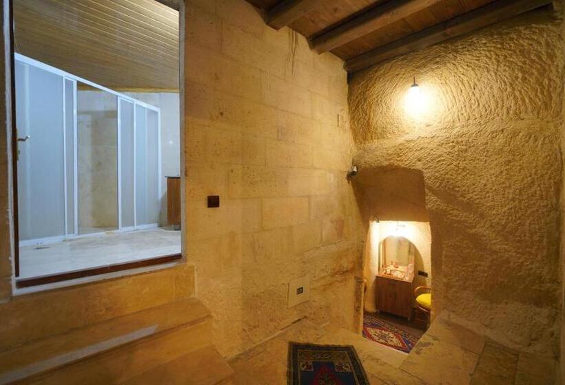 Standardzimmer, View Cave