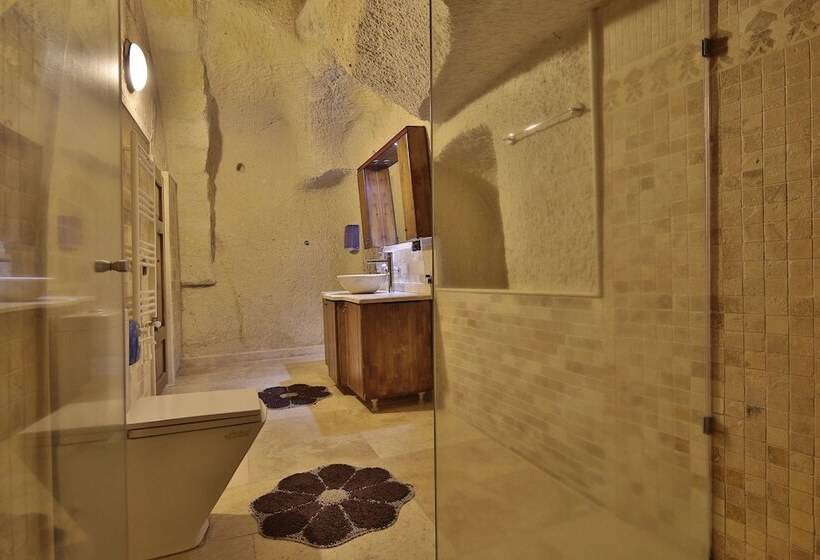 Standardzimmer, View Cave