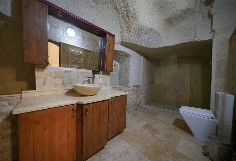 Standardzimmer, View Cave