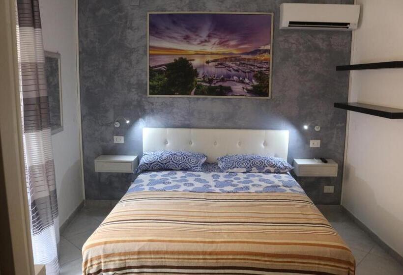 Номер Стандарт с Балконом, B&b Del Corso