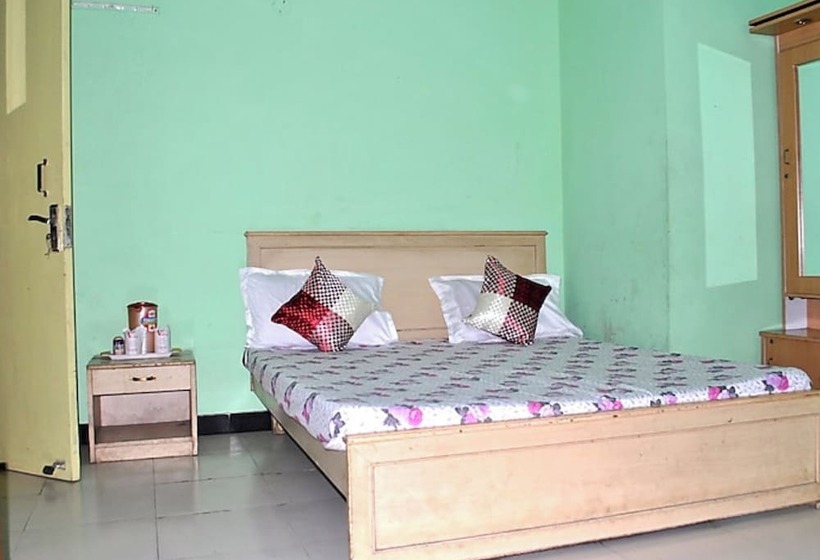 Четырехместный Номер Стандарт, Viren Plaza, Agra