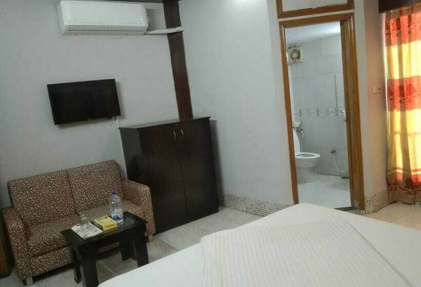 اتاق لوکس سه تخته, Sea World Cox S Bazar