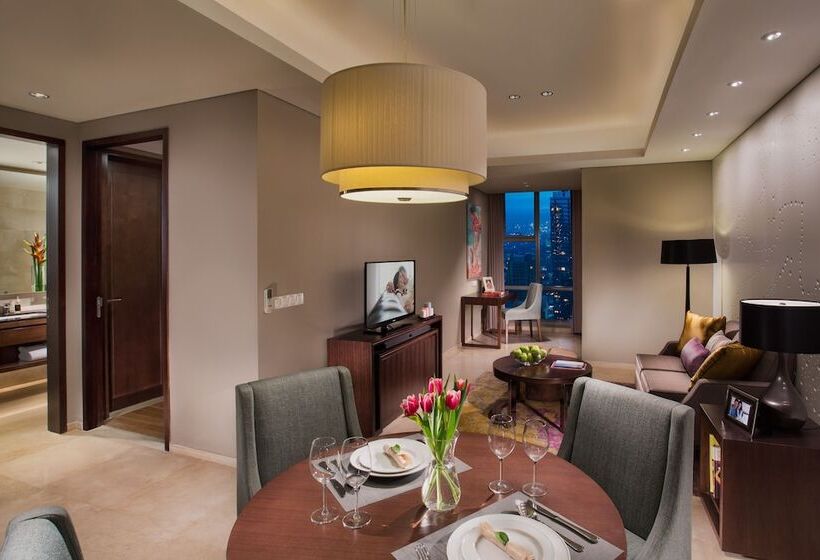 Апартаменты Premium 2 Спальни, Ascott Kuningan Jakarta