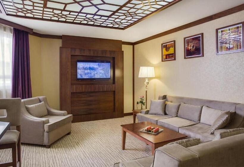 سوییت اجرایی, Cristal Erbil