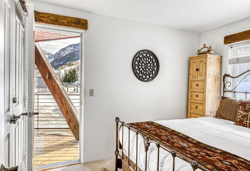 ２ベッドルームアパートメント, Double Diamond Ski In/ski Out Chalet