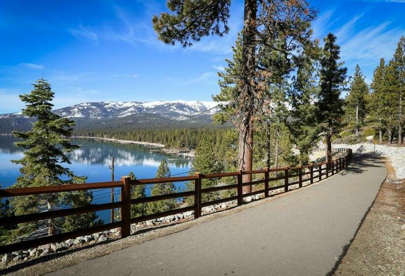 Апартаменты 2 Спальни, North Tahoe Nest