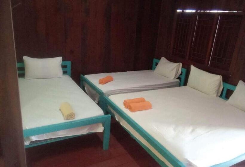 Четырехместный Номер Стандарт, Sompong Sunset View Guest House