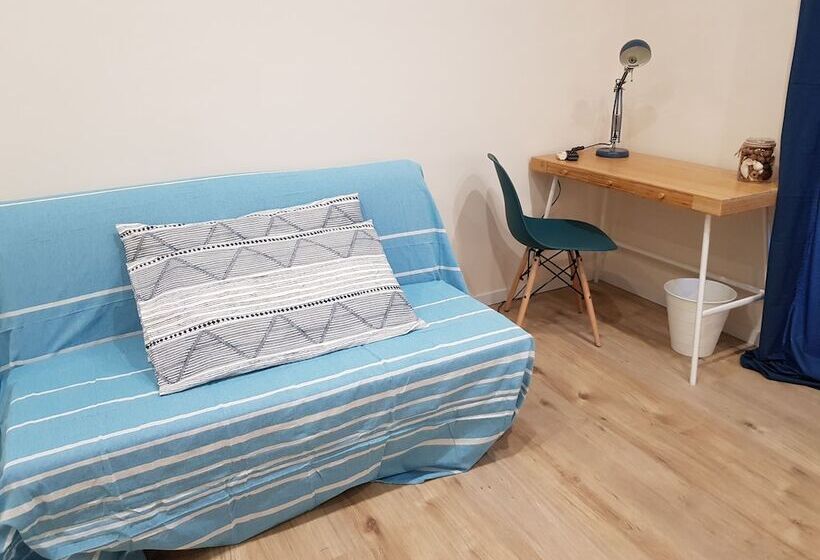 اتاق استاندارد چهار تخته, B&b Gisira