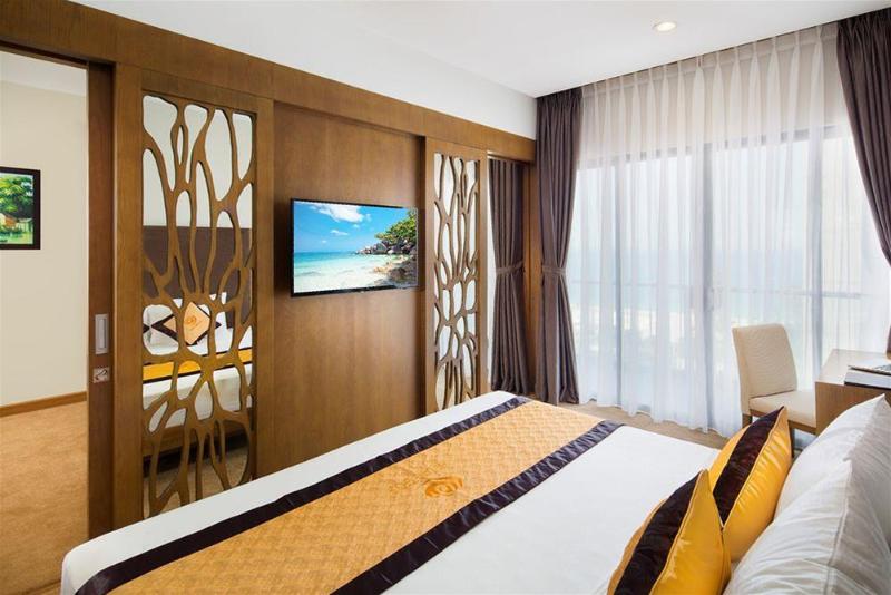 مجموعه ویستا شهر, Galina Hotel & Spa