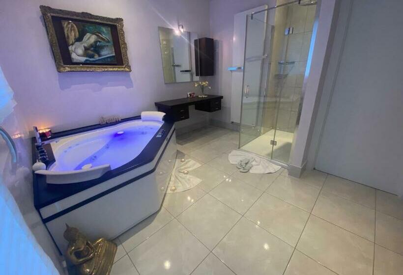اتاق استاندارد با وان آب گرم, My Comfort