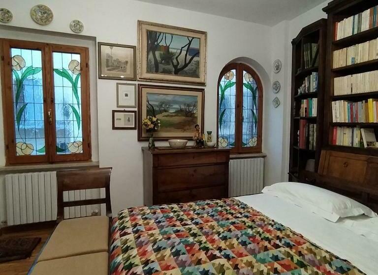 غرفة قياسية, Rua Dell Arco 11