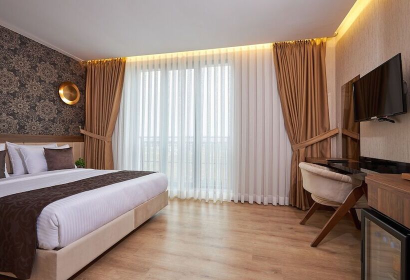 اتاق خانوادگی, Trademark Collection By Wyndham Operla Airport Hotels