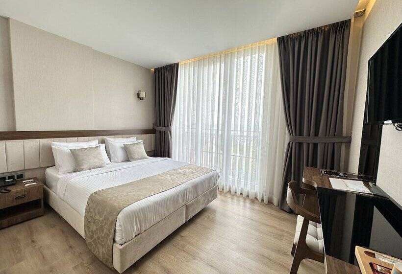 اتاق استاندارد, Trademark Collection By Wyndham Operla Airport Hotels