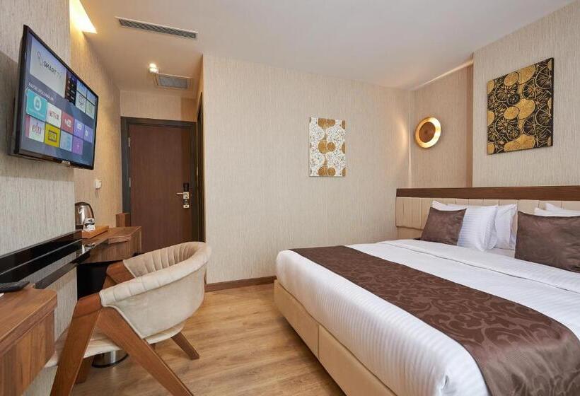 اتاق لوکس با وان آب گرم, Trademark Collection By Wyndham Operla Airport Hotels