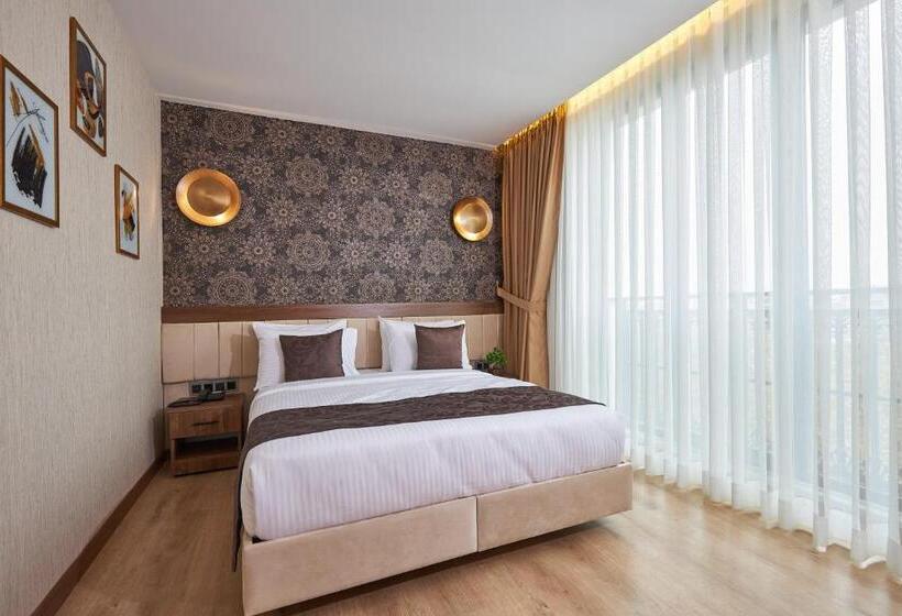 اتاق خانوادگی, Trademark Collection By Wyndham Operla Airport Hotels