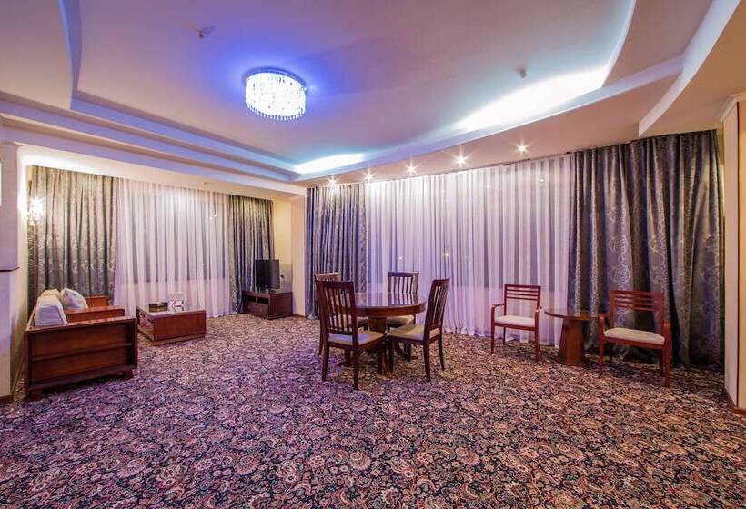 سوییت اجرایی, Jannat Regency