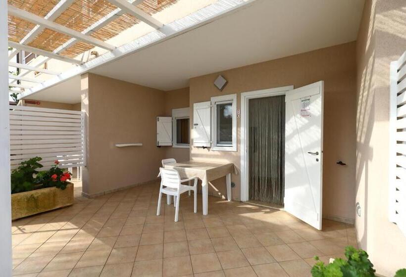 Апартаменты 1 Спальня, L' Arcobaleno Resort