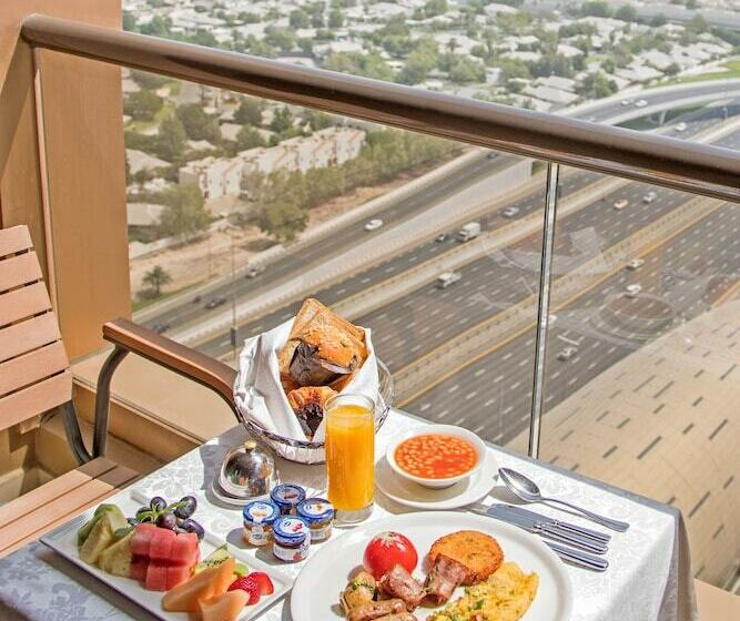 Люкс Повышенной Комфортности, Mercure Dubai Barsha Heights Hotel Suites And Apartments