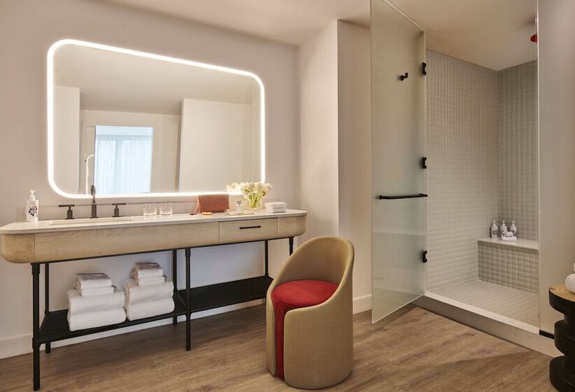 سوییت, Virgin Hotels New York City