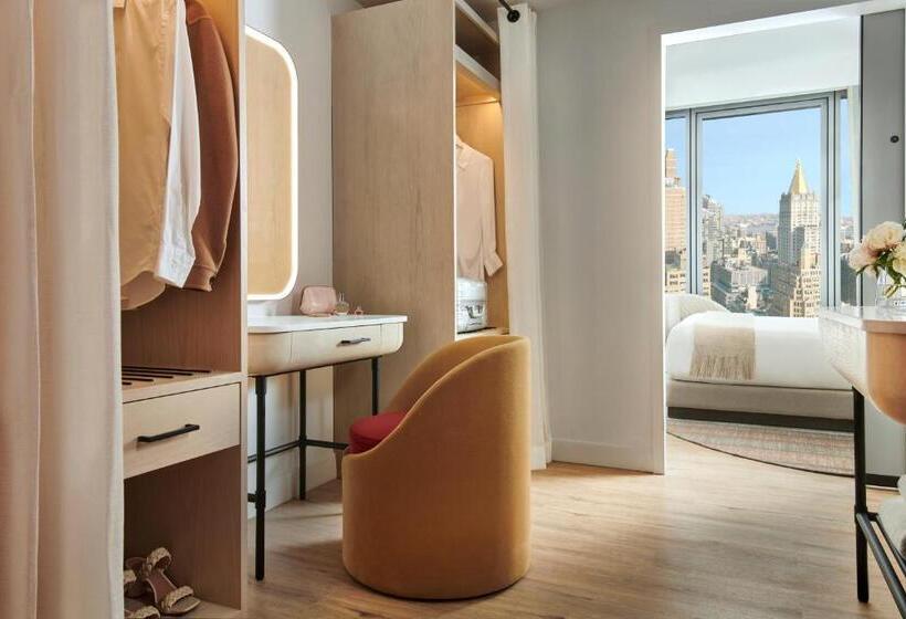اتاق سوپریور با تخت بزرگ, Virgin Hotels New York City