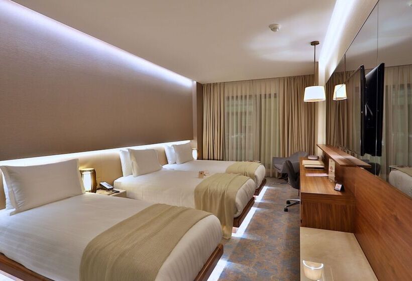 スタンダードトリプルルーム, Dosso Dossi Hotels & Spa Downtown