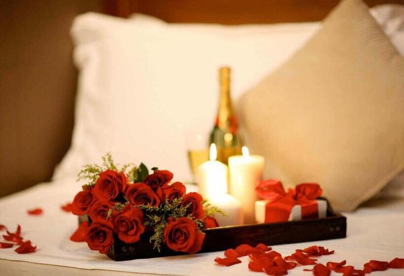 스탠다드 룸 킹사이즈 침대, Pullman Qingdao Ziyue
