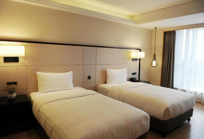 Номер Классический Вид на Город, Pullman Qingdao Ziyue