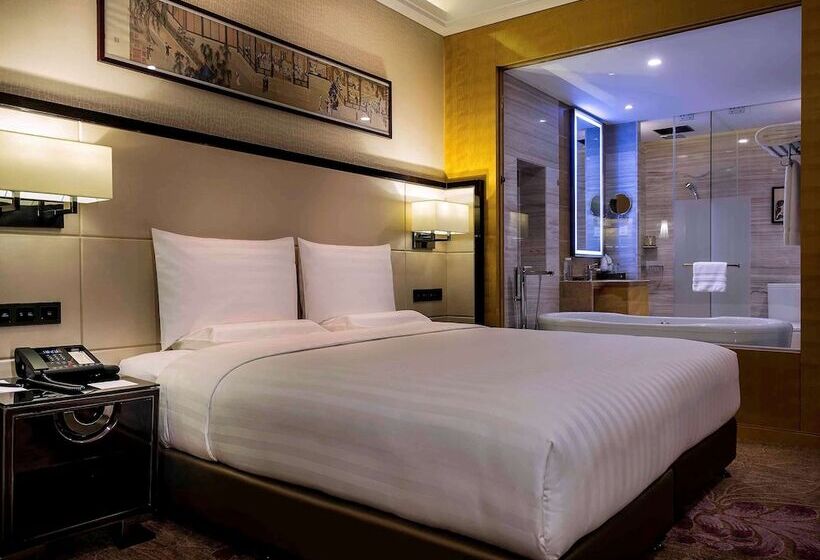 Номер Deluxe, Pullman Qingdao Ziyue
