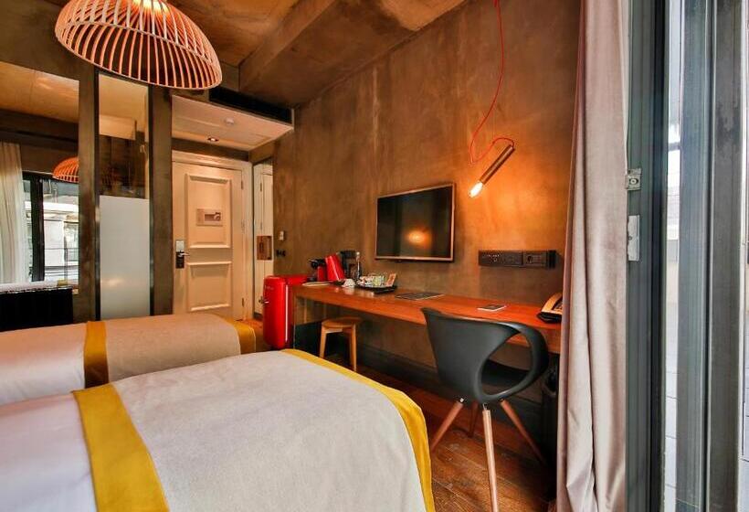 StandaardKamer, The Public  Special Category