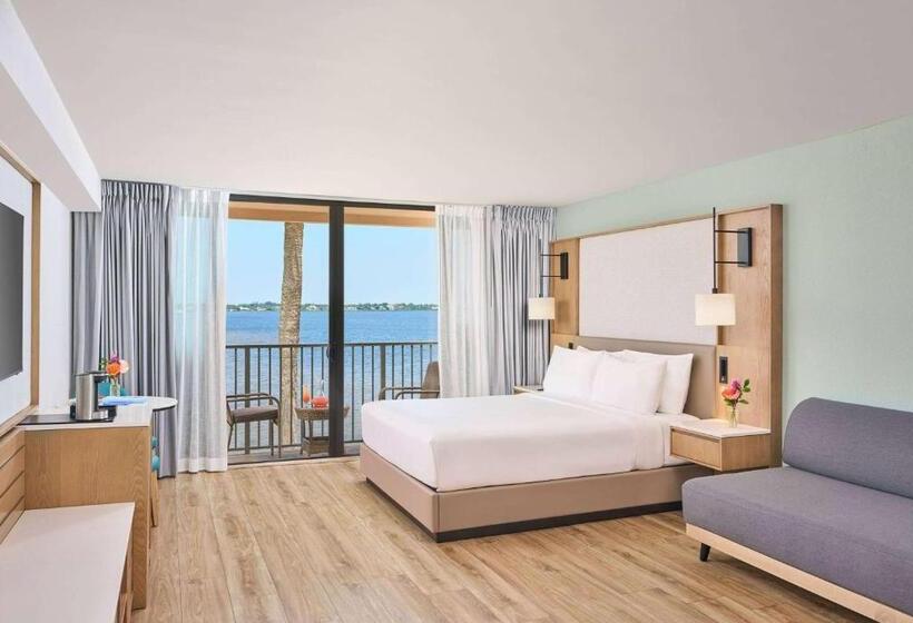 스위트 킹사이즈 침대, Sandpiper Bay Allinclusive, Trademark Collection By Wyndham