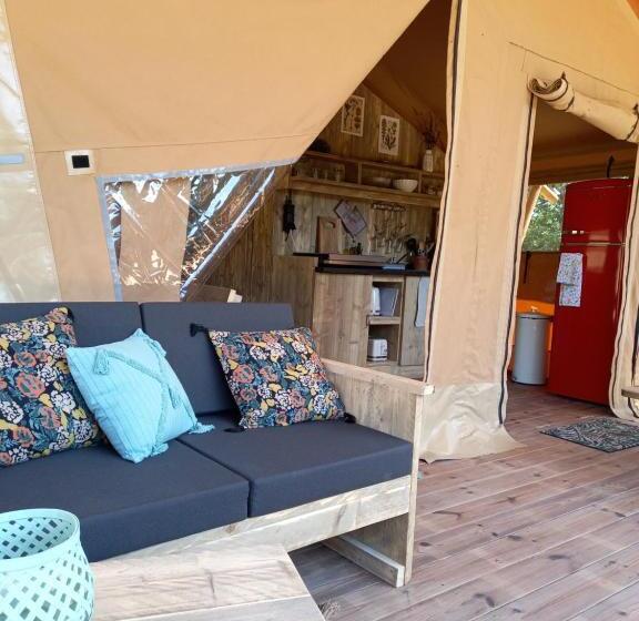 Бунгало Стандарт, Gîte Et Lodges Du Hitton