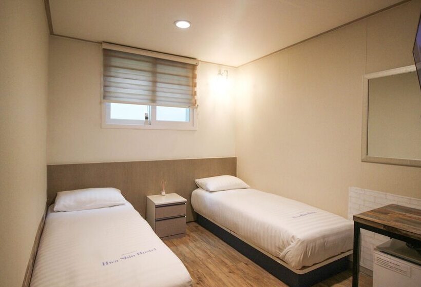 스탠다드 룸, Dongdaemun Hwashin Hostel